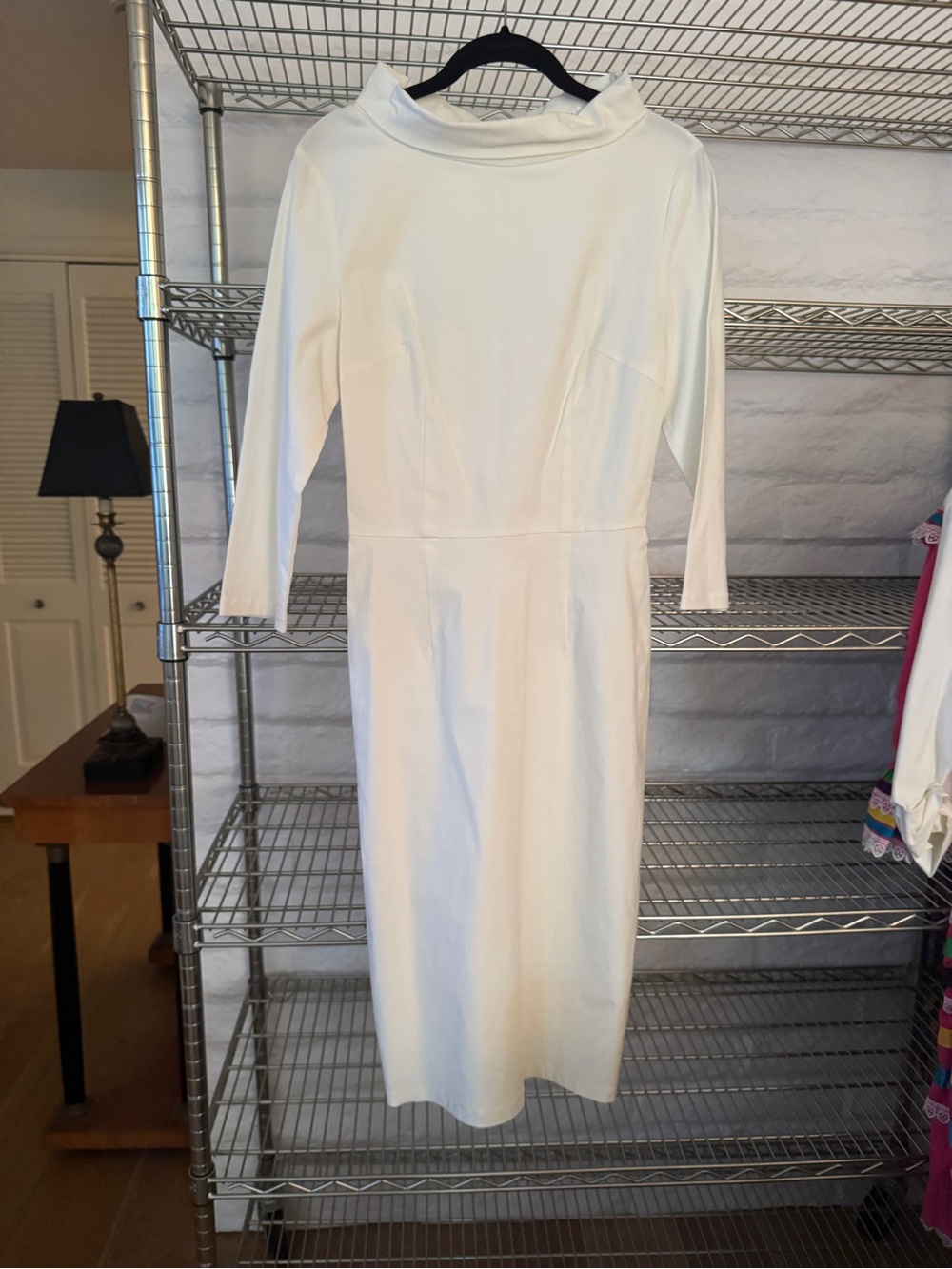 Women’s White Long-Sleeve Midi Sheath Dress